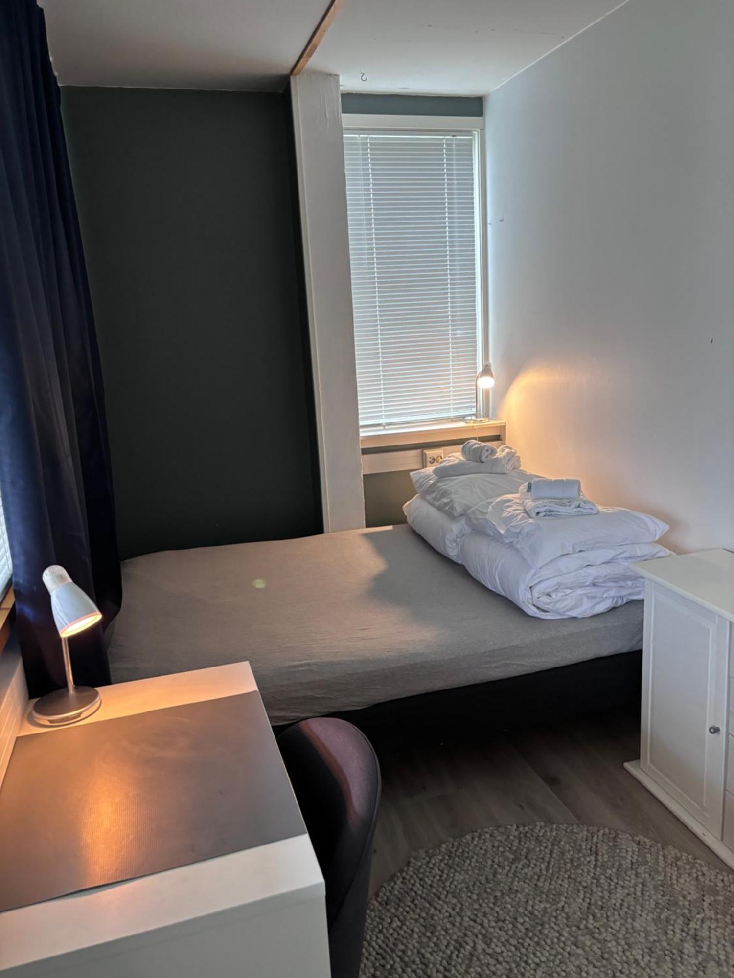Reine Basecamp - Apartments & Rooms エクステリア 写真