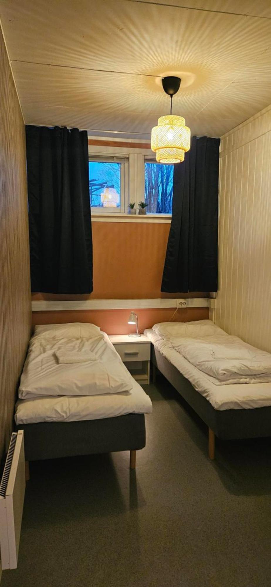 Reine Basecamp - Apartments & Rooms エクステリア 写真